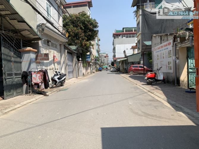 Bán 310m đất full thổ cư mặt phố Cửu Việt 1 có thể kinh doanh nhà nghỉ, chung cư mini, trụ - 2