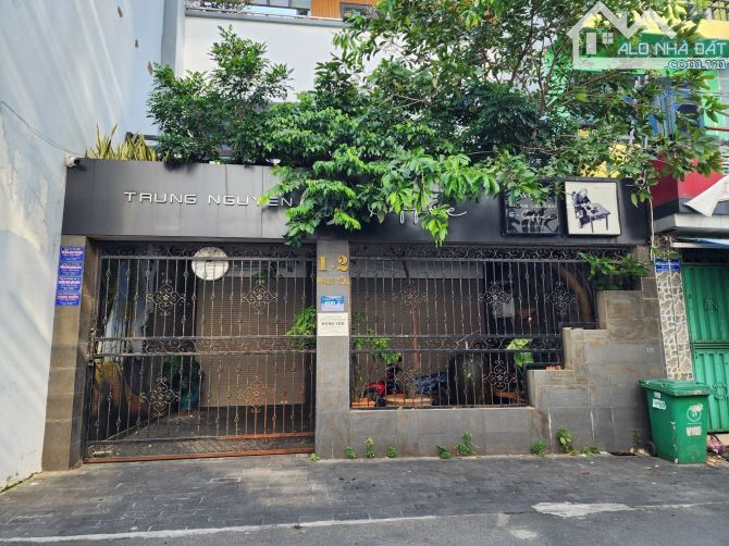 Bán MT Phan Tôn Quận 1( 8x26m) Trệt 2 Lầu chỉ 300tr/m2 quá rẻ - 2