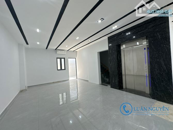 Cho thuê Nhà Mặt Tiền Đường Nguyễn Hoàng An Phú Q2 Hầm 5 tầng Thang máy 600m² - 1