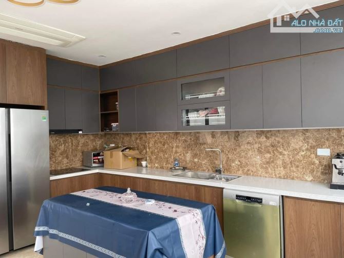 Bán nhà, thang máy, 2 mặt ngõ ô tô Hoàng Quốc Việt, Cầu Giấy 65m 6 tầng MT 5m 16.8 tỷ - 1