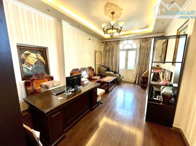 BÁN NHÀ NGAY VIỆN Y DƯỢC HỌC, ĐẶNG VĂN NGỮ, PHÚ NHUẬN, HXH ĐỖ SÁT MẶT TIỀN, 35Mx3PN, 5 TỶx - 2