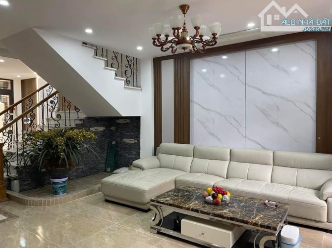Bán nhà, thang máy, 2 mặt ngõ ô tô Hoàng Quốc Việt, Cầu Giấy 65m 6 tầng MT 5m 16.8 tỷ - 3