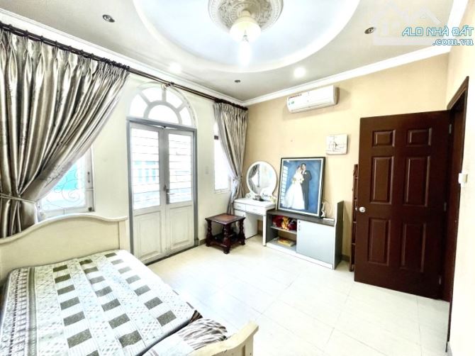 BÁN NHÀ NGAY VIỆN Y DƯỢC HỌC, ĐẶNG VĂN NGỮ, PHÚ NHUẬN, HXH ĐỖ SÁT MẶT TIỀN, 35Mx3PN, 5 TỶx - 3