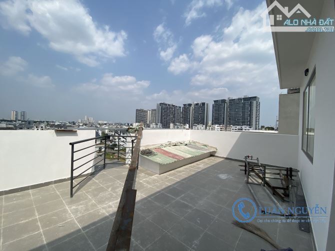Cho thuê Tòa nhà 2 mặt tiền Đảo Kim Cương Trung tâm Quận_2 Hầm 7 tầng nổi 1700 m² - 4