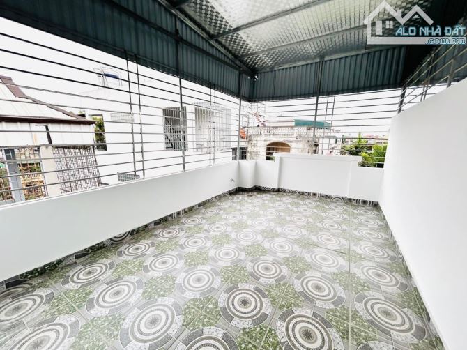 Bán Nhà Nguyễn Khoái, Nhà Mới Tinh, 32m2, 5 Tầng, 3.6 Tỷ, Ngõ Nông, Gần Phố - 4