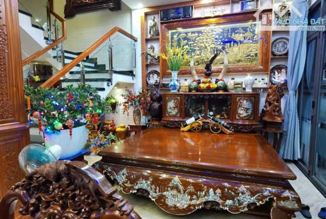 Biệt Thự 3 tầng 2 MT Vũ Tông Phan siêu đẹp DT 160m2,nội thất cao cấp, gần biển, chỉ 11 tỷ - 2