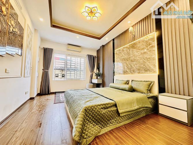 Bán nhà 5 tầng ô tô đỗ cửa khu phân lô Quân Đội Tô Vĩnh Diện Dt 48m Mt 4m Giá 7,8 tỷ - 5