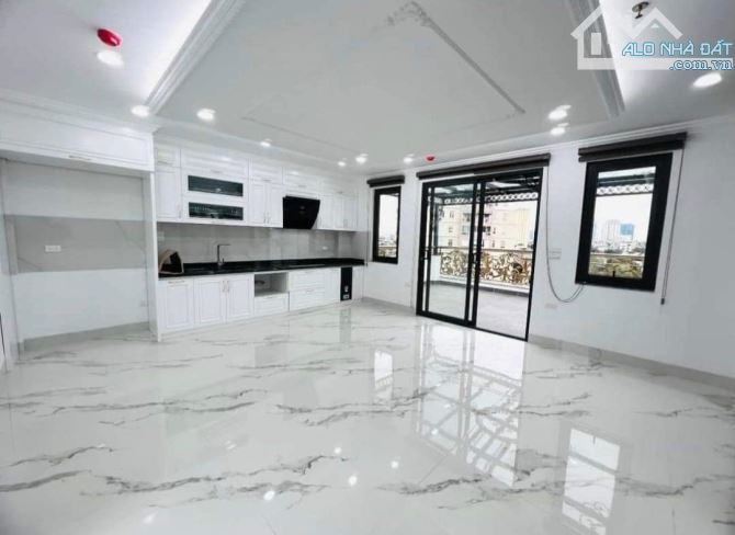 MẶT PHỐ - KINH DOANH - 9 TẦNG LỪNG LỮNG NHẤT KHU - HÀNG CỰC ĐỘC - 1