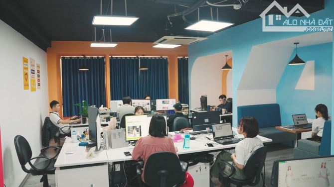 MẶT PHỐ - 9 NỔI 1 HẦM MỚI TINH - THANG MÁY - VỈA HÈ RỘNG - SỔ NỞ HẬU - THÔNG SÀN - 1
