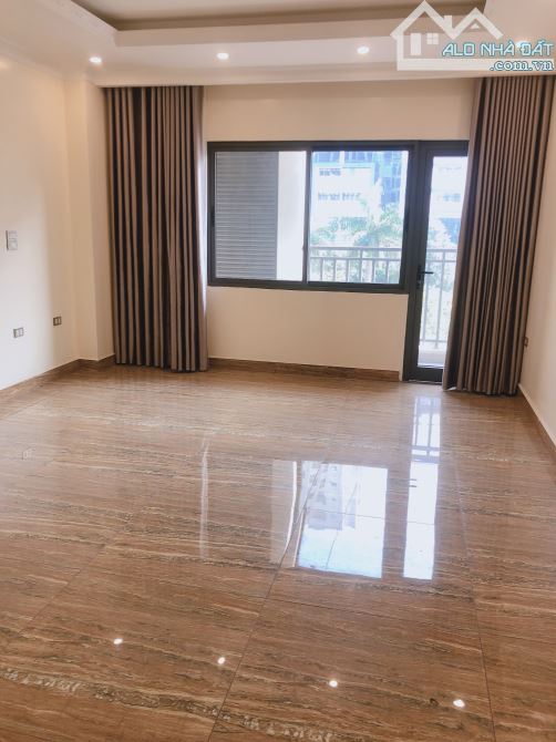 Cho thuê Văn Phòng mặt đường Lê Thái Tổ TP Bắc Ninh - 2