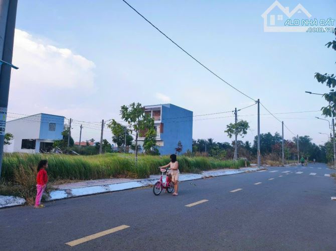 Kẹt tiền bán rẻ 200-300 triệu dự án Thuận Đạo Residence mặt tiền Vành đai 4 (TL830), SHR - 2