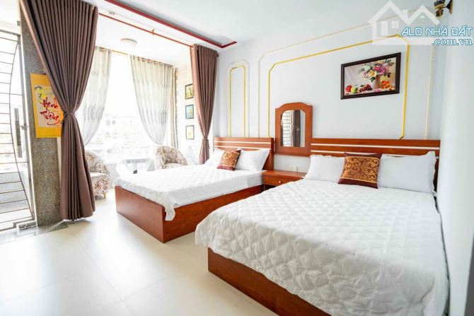 Bán khách sạn 6 tầng khu bàn cơ tttp nha trang - 3