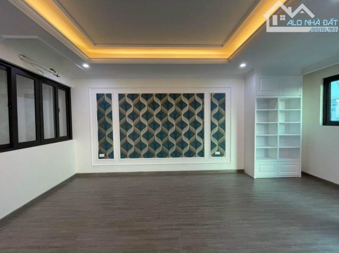 Toà nhà phố Đội Cấn - Linh Lang, Ba Đình 105m2, 8 tầng, Thang máy,  MT 7m, nhỉnh 25 tỷ. - 4