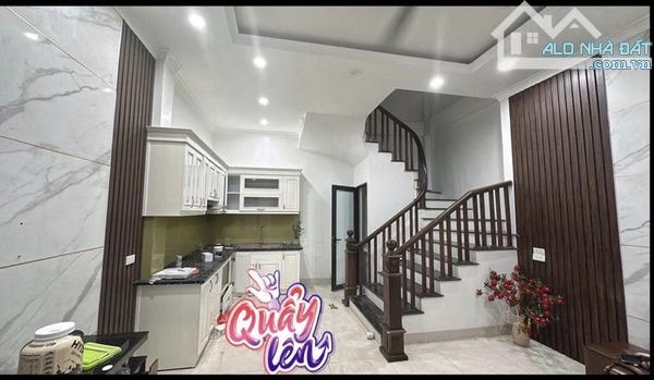 BÁN NHÀ Đại Từ - HOÀNG MAI ,DT40M2 ,GIÁ HƠN 5 TỶ , GẦN Ô TÔ , NGÕ NÔNG