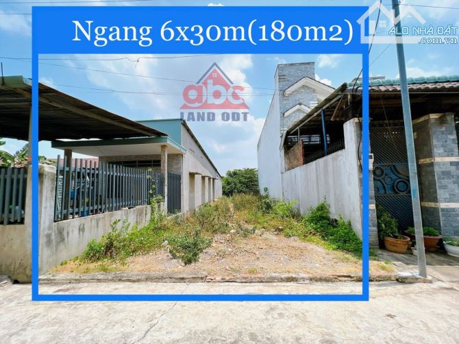 Bán lô đất 180m2 cực đẹp giáo xứ Xuân Trà - Hố Nai - biên Hoà - giá 3ti3 -D010