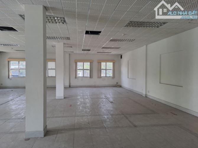 *Cho thuê kho xưởng*2.500m2 QL 1A, Linh Trung, Quận Thủ Đức - 2