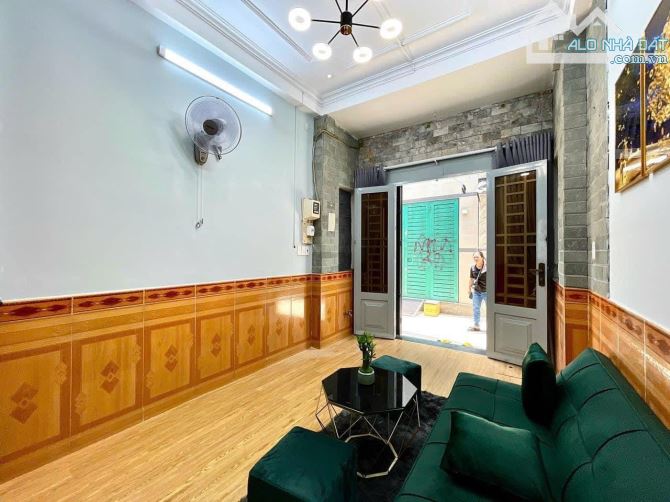 Cần Bán Nhà Quang Trung , Gò Vấp, 2 Tầng 40m2 - Giá nhỉnh 3 Tỷ - 2