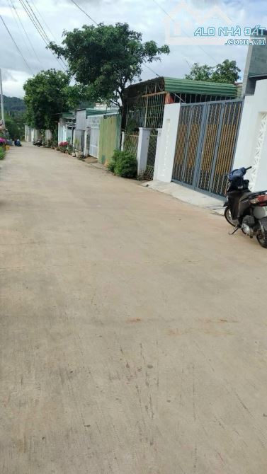 Cần bán nhà 121m2, Giá 680tr, SHR Tại Xã Tân Hiệp Huyện Hóc Môn. - 3