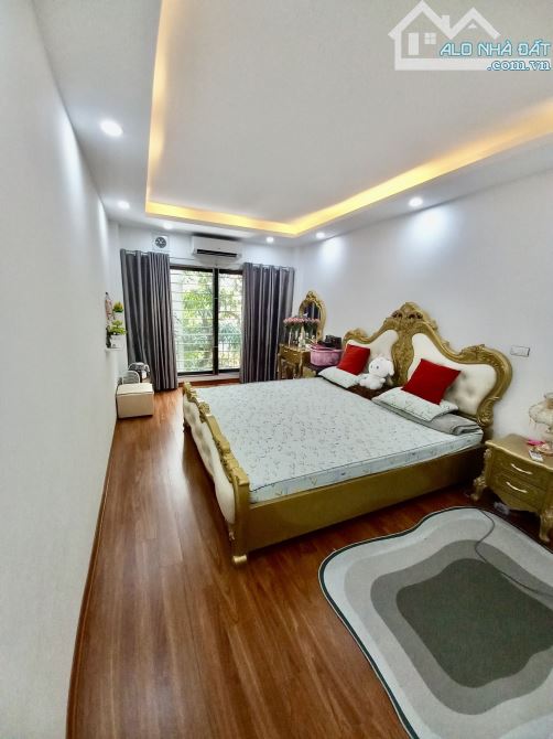 Khương Đình dt 38m 6 tầng MT  3.4 M giá  6.5 tỷ - 3