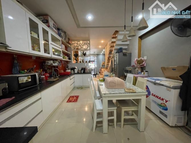 🌸 Cần bán căn nhà nằm trên đường Lê Hiến Mai (A5) VCN Phước Hải , Nha Trang - 4