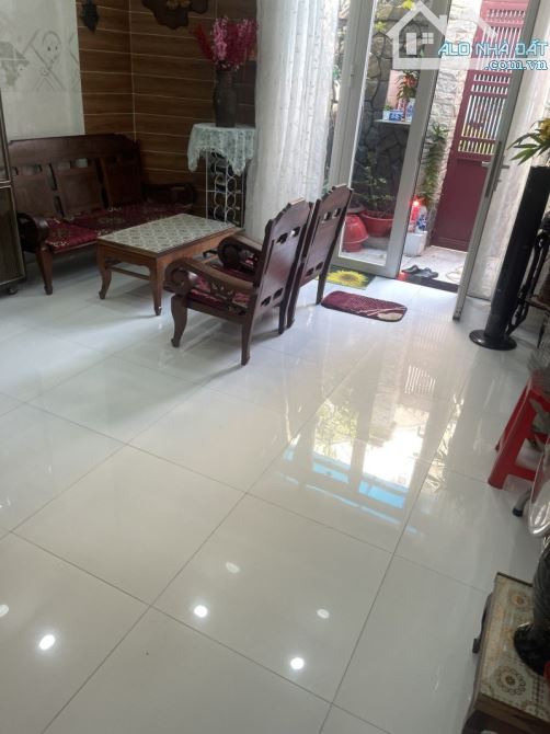 DT KHỦNG 130M2  NGANG 4M  NỞ HẬU  NGAY CẦU CHÀ VÀ  P12 QUẬN 8 - 7.x TỶ