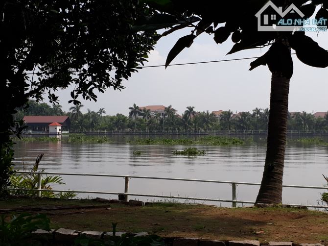 Bán biệt thự 350m An Phú Đông, View sông Sài Gòn, Quận 12 - 1