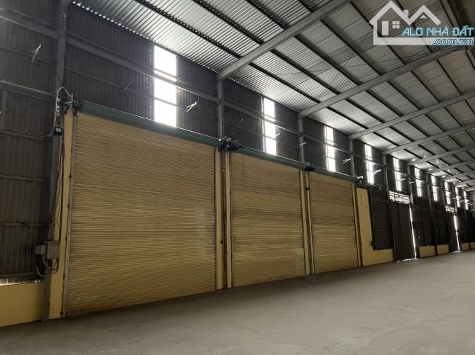 Kho xưởng 2.034m² có hệ thống PCCC và điện 3 pha, có đường thuỷ trung chuyển hàng hoá - 2