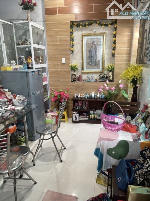 DT KHỦNG 130M2  NGANG 4M  NỞ HẬU  NGAY CẦU CHÀ VÀ  P12 QUẬN 8 - 7.x TỶ - 3