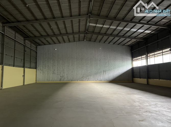 Kho xưởng 2.034m² có hệ thống PCCC và điện 3 pha, có đường thuỷ trung chuyển hàng hoá - 4