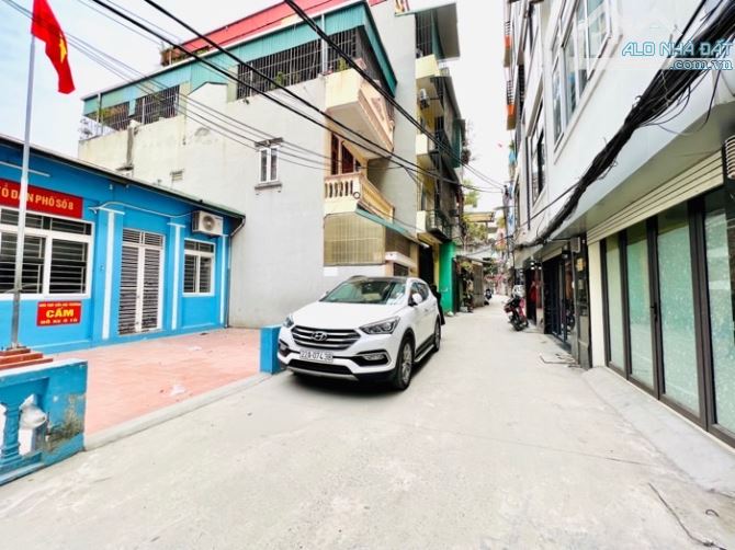 Nhà phân lô 43m2 Định Công, ở ngay, có gara, gần mặt phố - 4