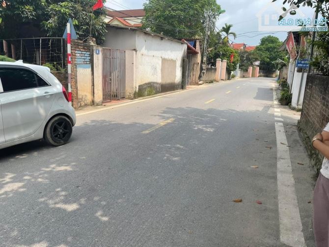 Đất cộng hòa phù linh cách thị trấn 2km - 5