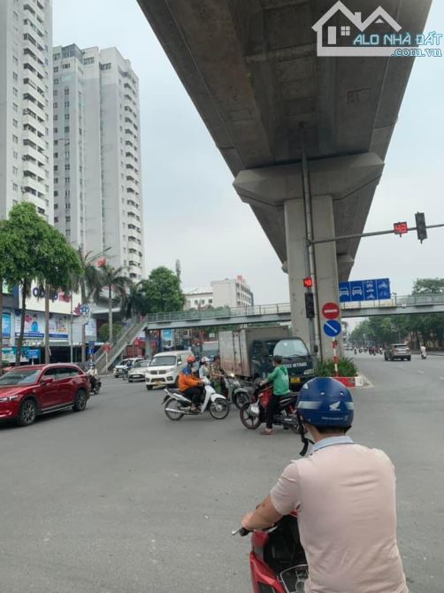 Căn hộ chung cư CT2 Bắc Hà view đường Nguyễn Trãi 56m2 2 ngủ giá 2.7 tỷ - 7