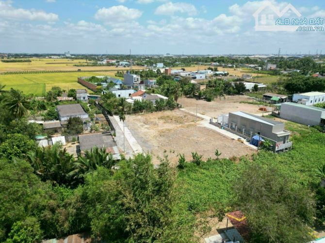 Quá Ngộp, 300m2 đất full thổ 10x 30m view kênh đường ô tô, 639tr - 7