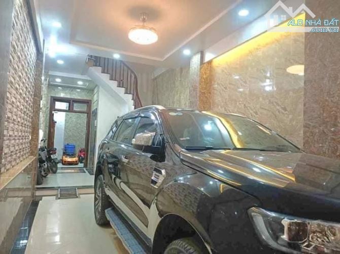 BÁN TUYỆT PHẨM - MẶT NGÕ Ô TÔ TRÁNH - TẠI PHỐ TRƯƠNG ĐỊNH - HOÀNG MAI.HN