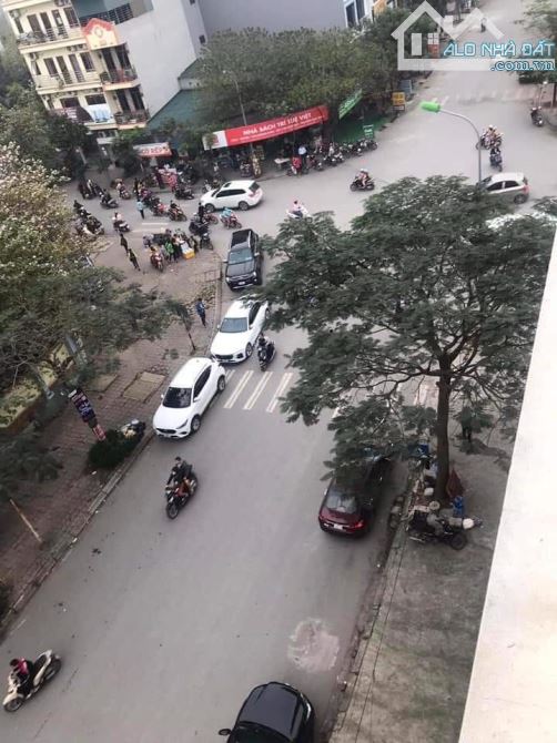 Bán nhà VIP Ngọc Hồi vỉa hè, ngõ ô tô tránh kinh doanh đỉnh 41m2, mặt tiền 4m 13 tỷ - 2