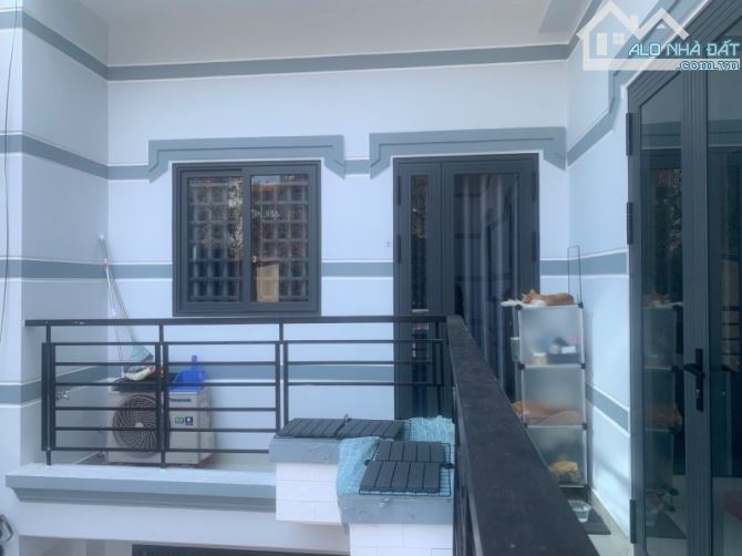 SÁT MT QL 50 P6 Q8 - DT 92M2 - NGANG7M - NHÀ 3 TẦNG BTCT - 6 PN 5 WC - 6.15 TỶ - 2