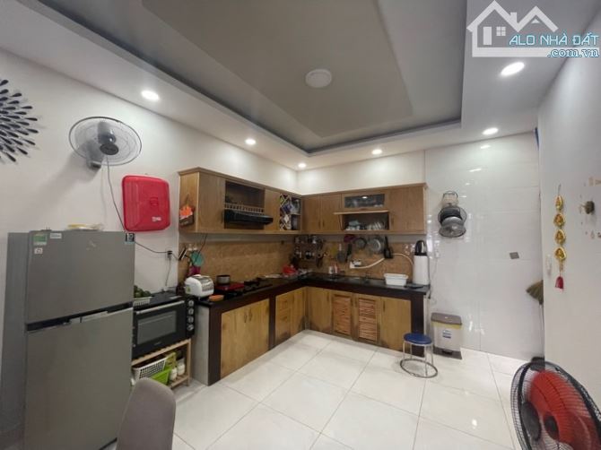 Bán nhà đường ô tô Tăng Nhơn Phú A - Quận 9 - Thủ Đức - Nhỉnh 5 tỷ - 3