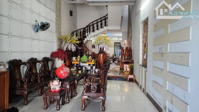 Bán nhà 4 tầng MT Đống Đa, Quy Nhơn - 4