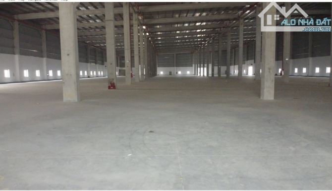 Cho thuê kho xưởng 9900m2 KCN Bá Thiện