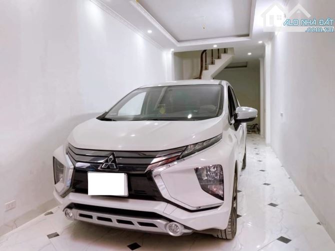Bán nhà Tiền Yên 42M 4 Tầng, đường rộng ô tô đỗ cửa, vào trung tâm Hà Nội 15 phút
