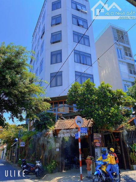 BÁN BUILDING MẶT TIỀN Đường 2 chiều trung tâm  Q3-DT:6,5x18m h 8 tầng