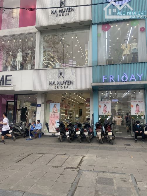 BÁN NHÀ PHỐ XÃ ĐÀN 55m2, LÔ GÓC, Ô TÔ KINH DOANH, VỈA HÈ, 13.2 TỶ