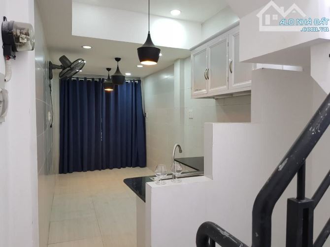 🆘☎TRUNG TÂM Q11 - GIÁP Q10 -SÁT MT-TRẦN QUÝ - 42M2 - CHỈ 4.6 TỶ.