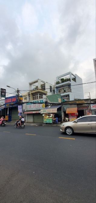 Bán nhà mặt tiền đường Lê Quang Định P1 GV giá 24ty còn thương lượng - 1