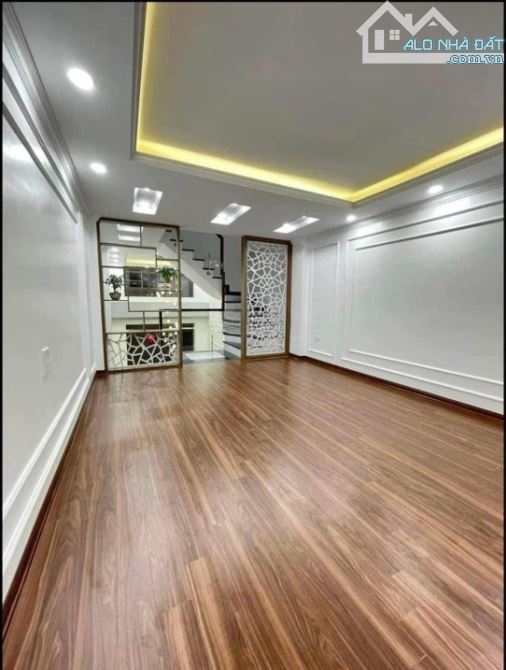 Siêu phâm - Nhà đẹp Vân Canh - 36M 5 Tầng - 5 phòng - 50m ô tô đỗ kinh doanh giá 4.6 tỷ - 2