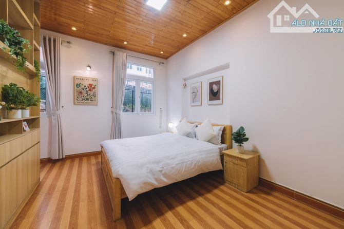 207m2 Villa Sân Vườn Hai Mặt Tiền Ngang 10m Đường Ô Tô 5m Cách Hồ Xuân Hương Chỉ 3km - 1