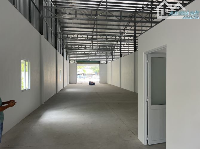 Kho xưởng bãi 426m² mặt tiền ngang 7,1m đường Quốc Lộ 91B Nguyễn Văn Linh, lộ Container - 2