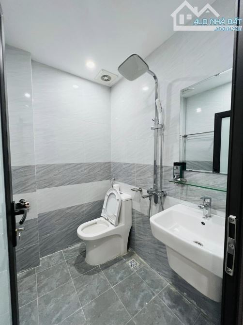 Bán nhà Xuân Phương 32M 5 Tầng, 4 phòng, chỉ 60m ô tô đỗ giá 4.8 tỷ - 3