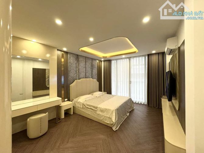 Nhà Vân Canh 6 Tầng, Thang Máy, ô tô đỗ cửa, full nội thất, 3km Mỹ Đình giá nhỉnh 7 tỷ - 3