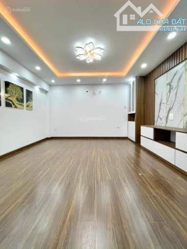 Bán nhà An Khánh 40M 4 Tầng,4P Ngủ, Gác lửng, gần VinSmart City, Mỹ Đình 3km - 3